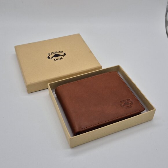 Stealth Mode Leather Bifold Men's Wallet - NEW - Picture 3 of 6